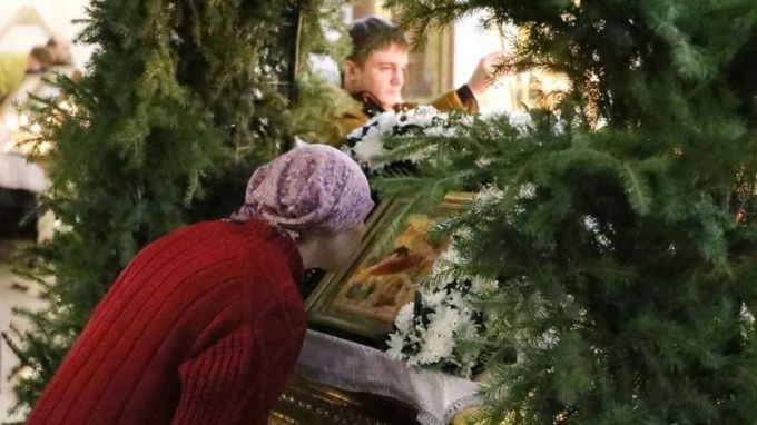 Ямальцы будут встречать Рождество всенощной молитвой